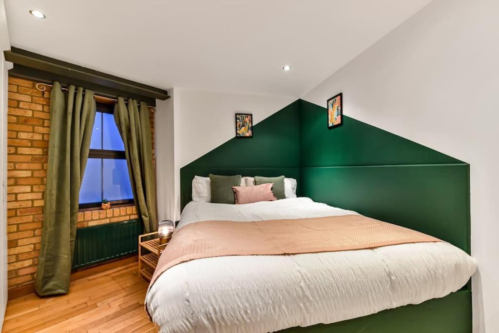 Spacious 2 Bed Urban Jungle Flat, Central London Exteriör bild