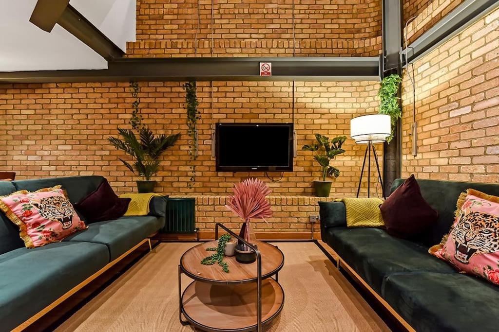Spacious 2 Bed Urban Jungle Flat, Central London Exteriör bild