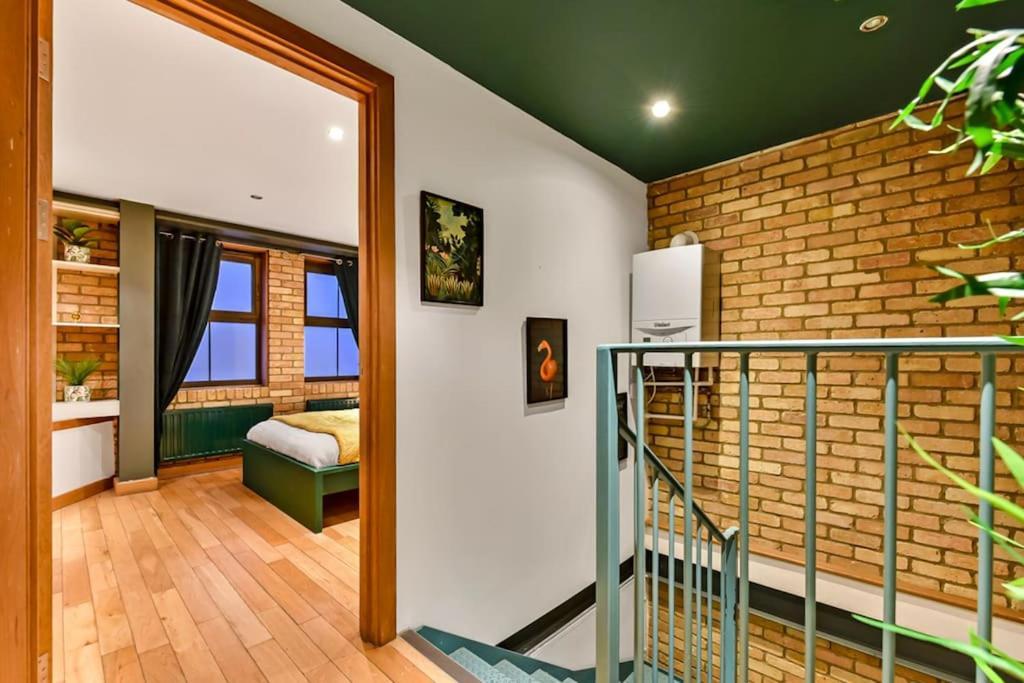 Spacious 2 Bed Urban Jungle Flat, Central London Exteriör bild